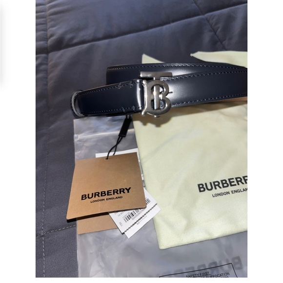 Burberry belt - Picture 2 of 6